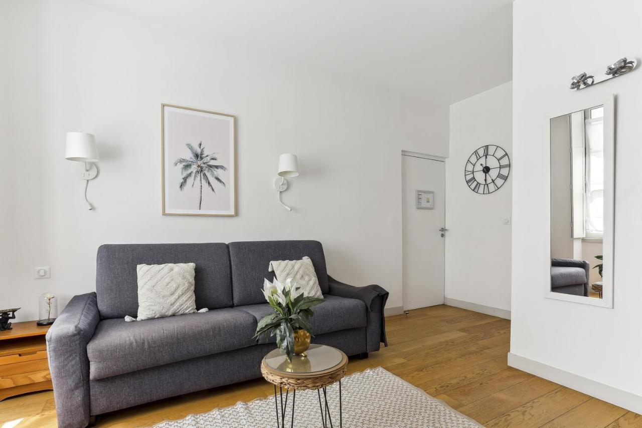 Cosy Studio - Coeur De Versailles Apartment ภายนอก รูปภาพ