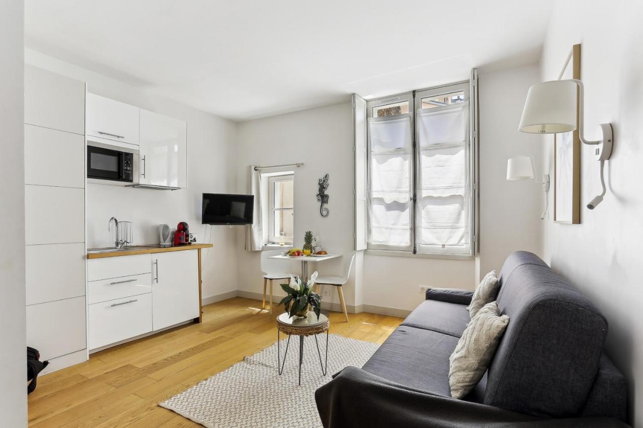 Cosy Studio - Coeur De Versailles Apartment ภายนอก รูปภาพ