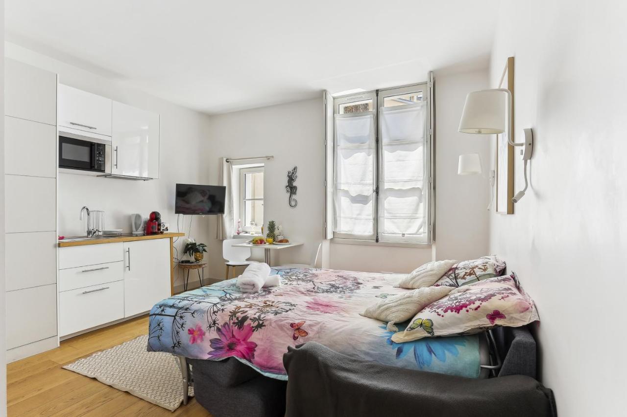 Cosy Studio - Coeur De Versailles Apartment ภายนอก รูปภาพ